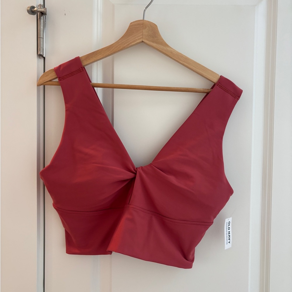 Light Support PowerSoft Twist Longline sports bra - Picture 5 of 6